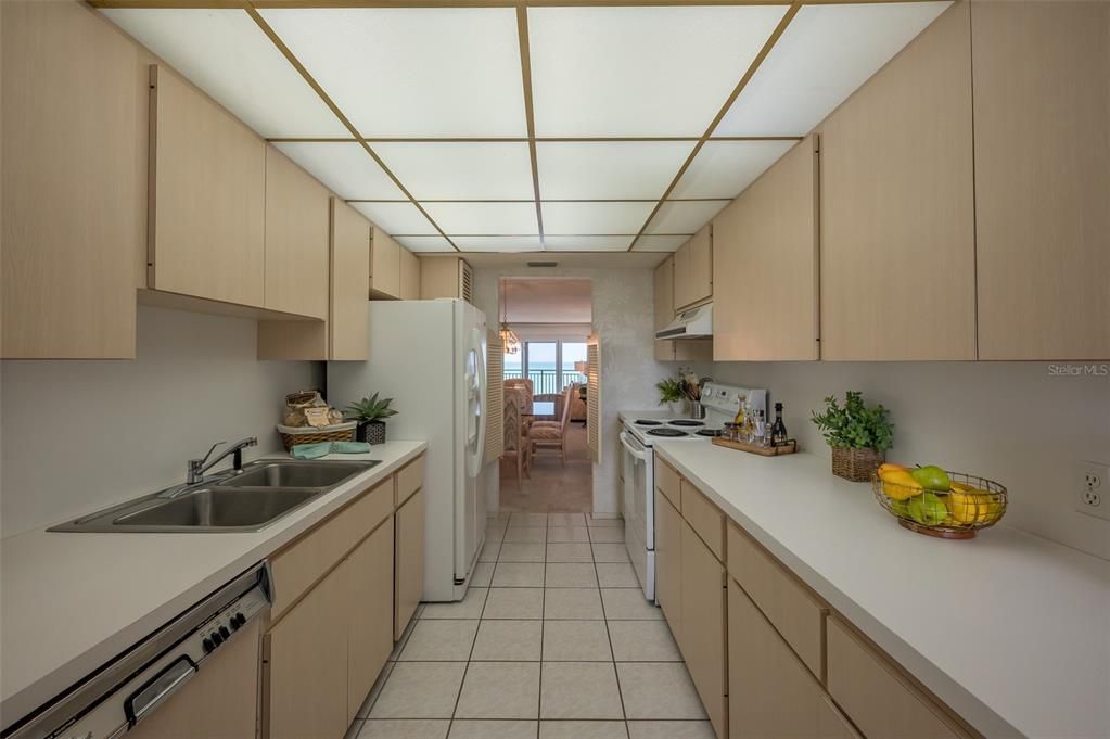 Activo con contrato: $999,000 (2 camas, 2 baños, 1282 Pies cuadrados)