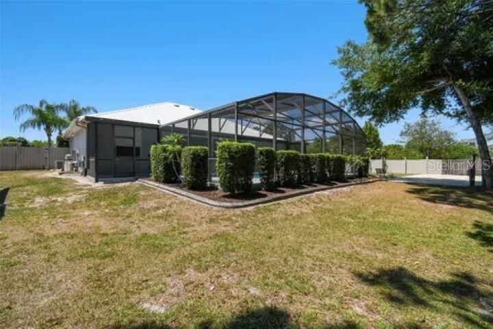 For Sale: $759,000 (4 beds, 2 baths, 2340 Square Feet)