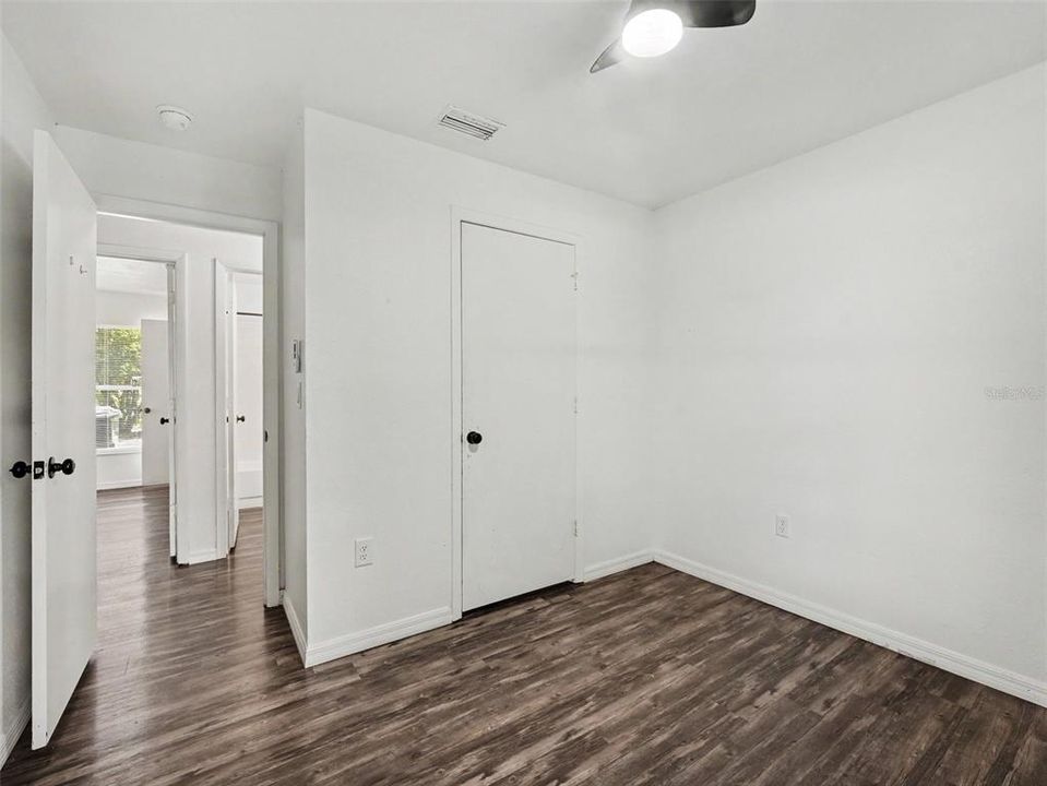 For Sale: $274,900 (4 beds, 2 baths, 1358 Square Feet)