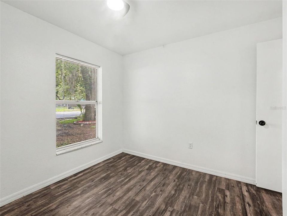 For Sale: $274,900 (4 beds, 2 baths, 1358 Square Feet)