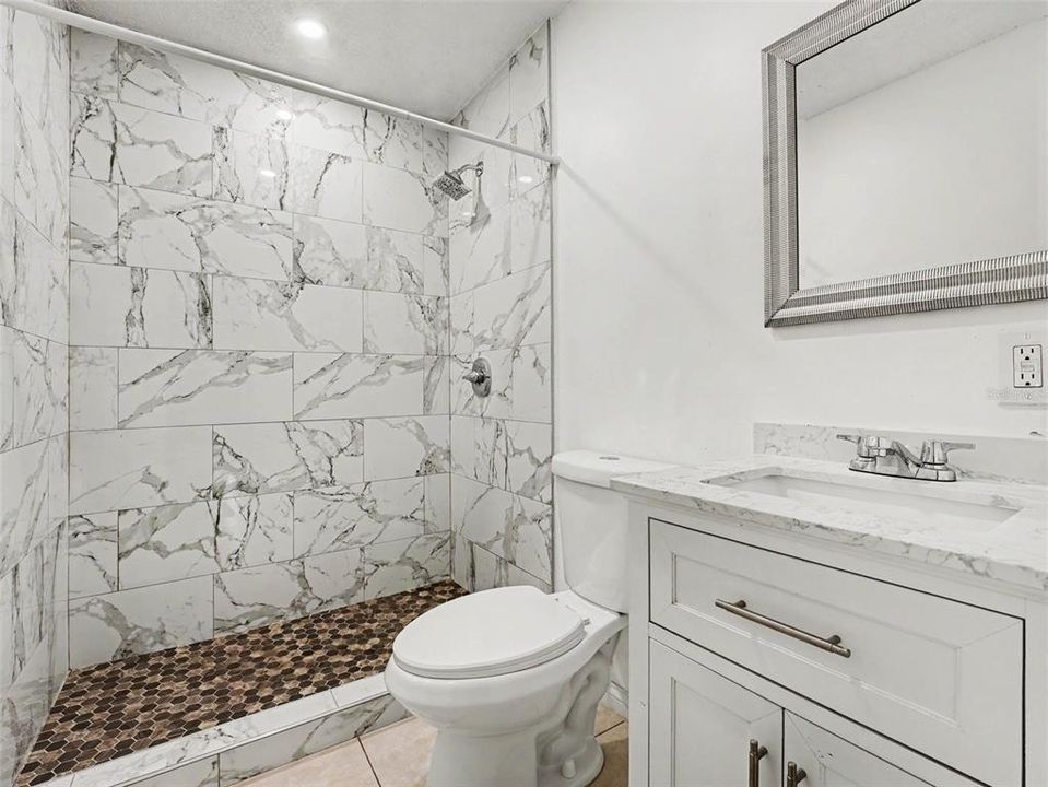 For Sale: $274,900 (4 beds, 2 baths, 1358 Square Feet)