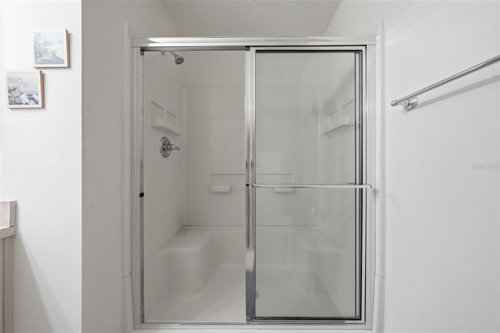 For Sale: $269,500 (2 beds, 2 baths, 1156 Square Feet)