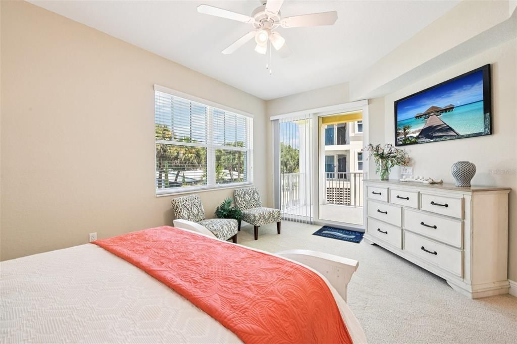 For Sale: $670,000 (3 beds, 2 baths, 1773 Square Feet)