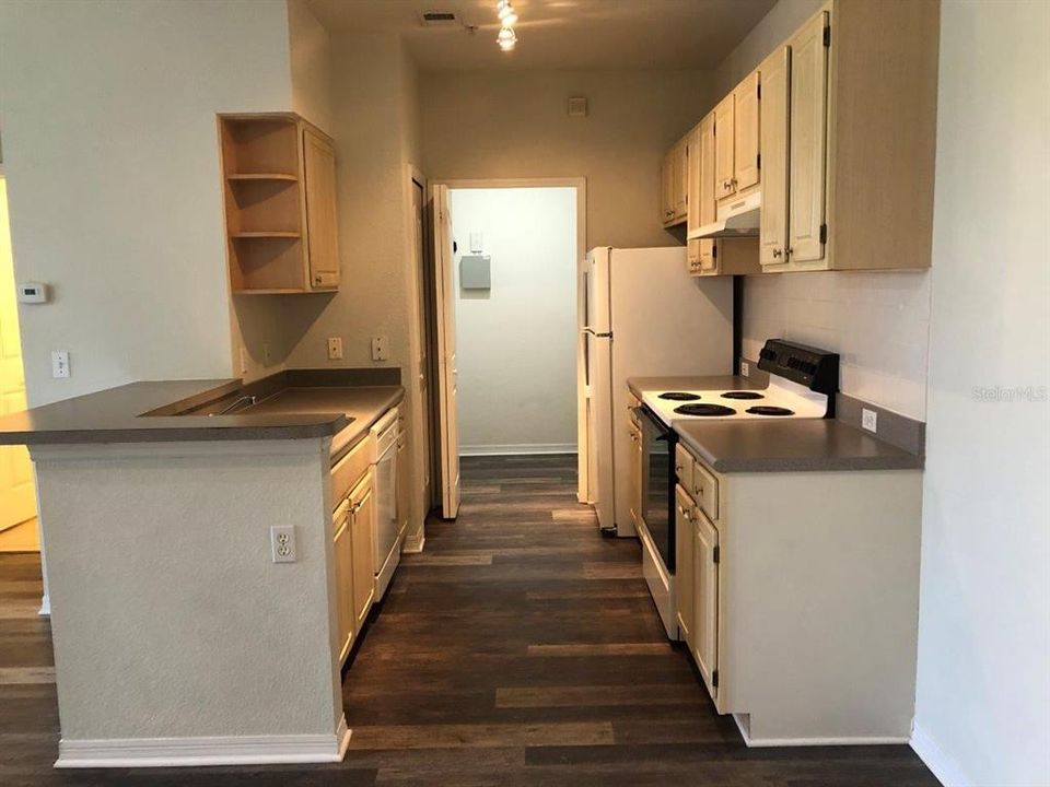 В аренду: $1,399 (1 спален, 1 ванн, 672 Квадратных фут)