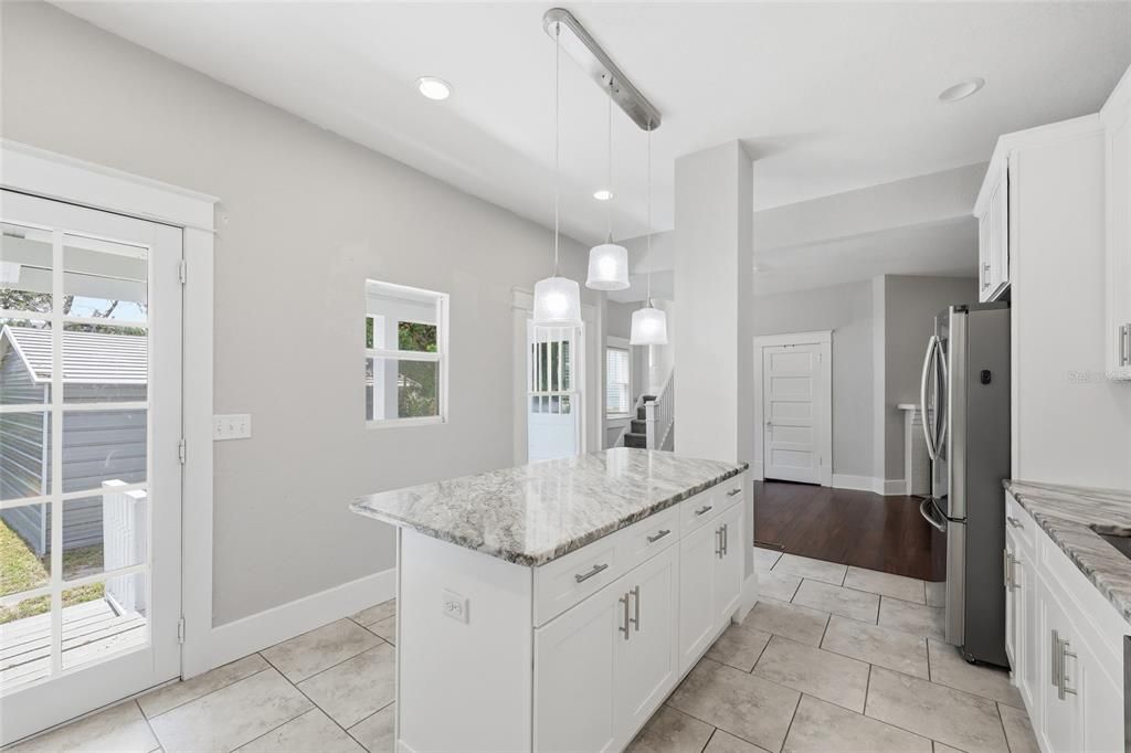 For Sale: $475,000 (4 beds, 2 baths, 3404 Square Feet)