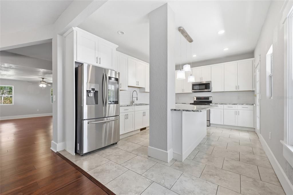 For Sale: $475,000 (4 beds, 2 baths, 3404 Square Feet)