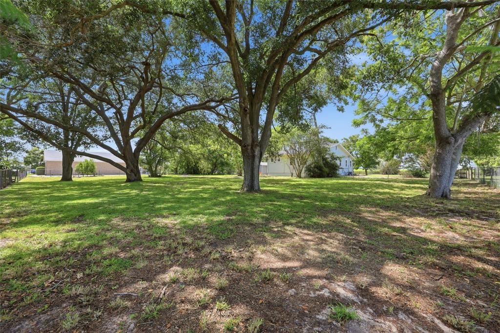 For Sale: $475,000 (4 beds, 2 baths, 3404 Square Feet)