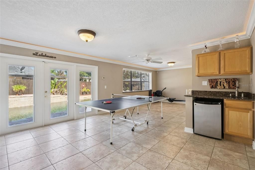 Activo con contrato: $1,099,000 (4 camas, 2 baños, 3104 Pies cuadrados)