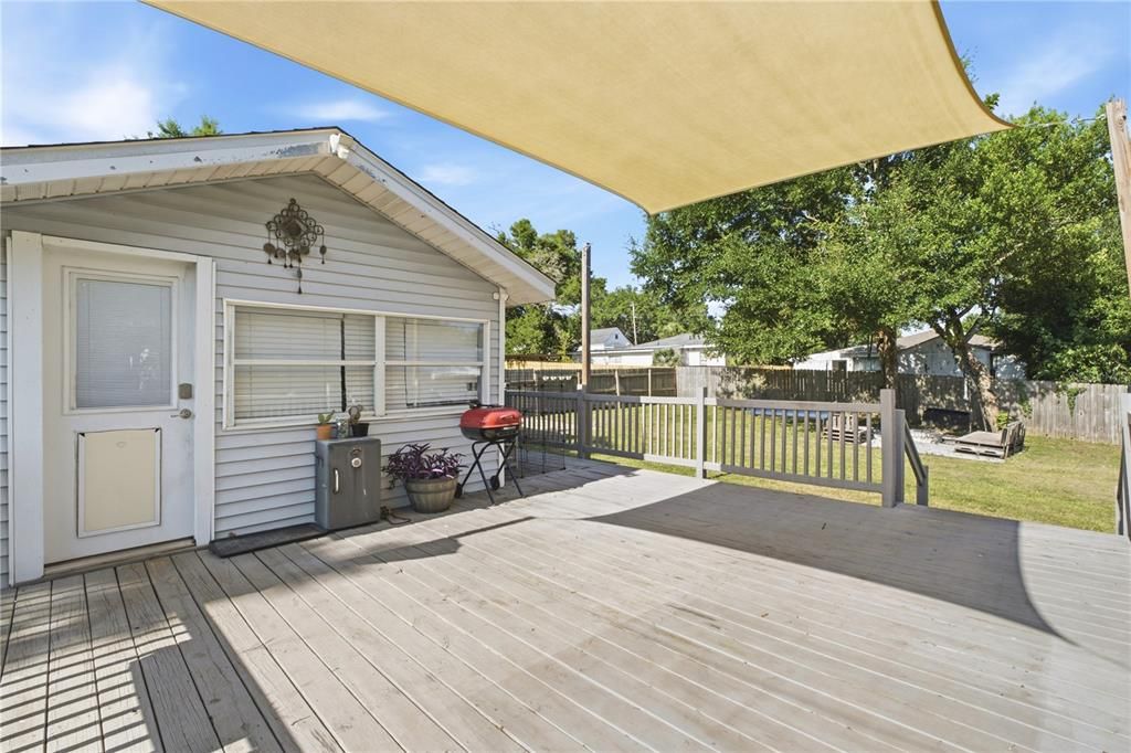For Sale: $349,900 (3 beds, 2 baths, 1640 Square Feet)