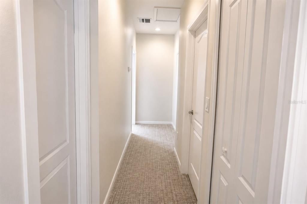 For Sale: $444,900 (3 beds, 2 baths, 1642 Square Feet)