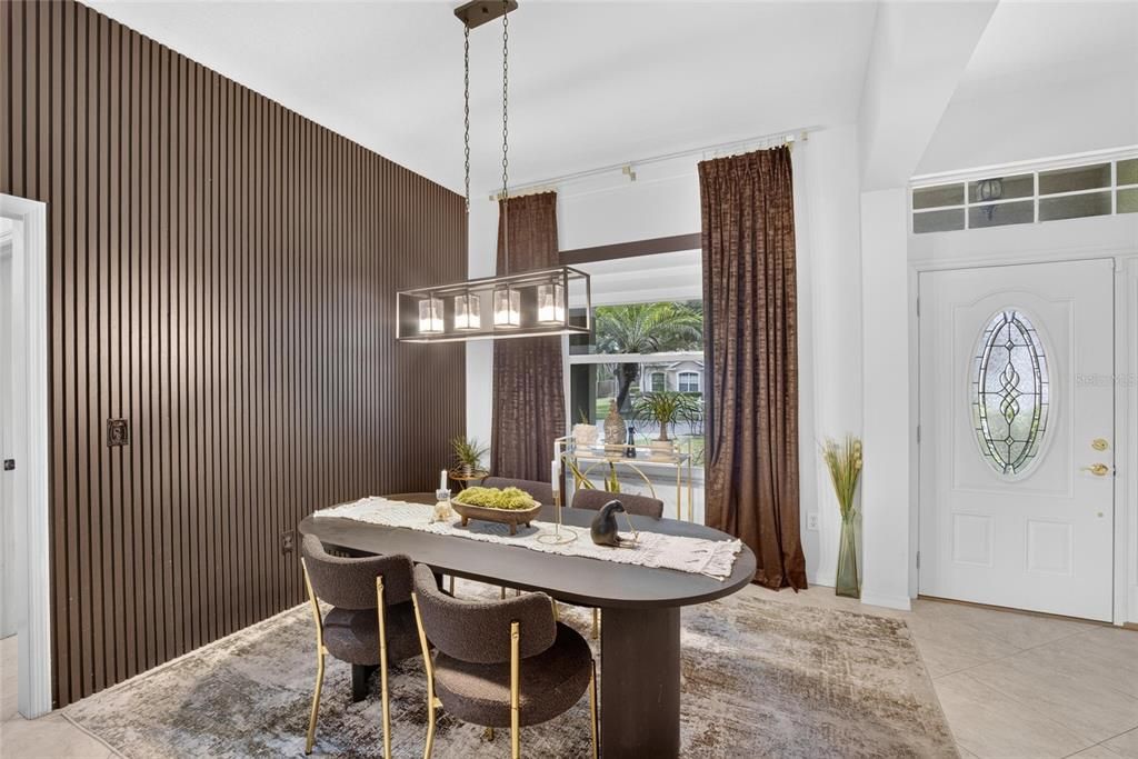 На продажу: $495,000 (4 спален, 2 ванн, 2018 Квадратных фут)