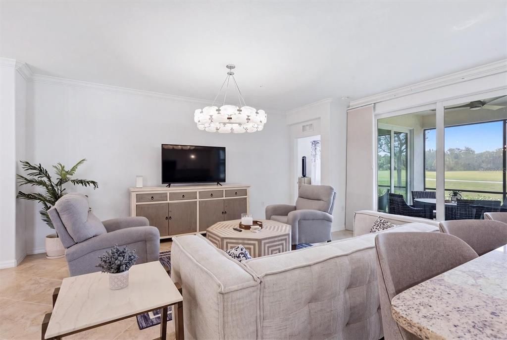 En Venta: $465,000 (3 camas, 2 baños, 1917 Pies cuadrados)