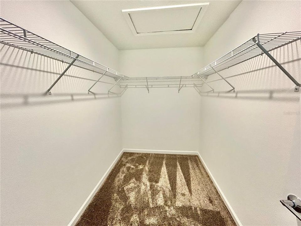 В аренду: $2,300 (3 спален, 2 ванн, 1615 Квадратных фут)