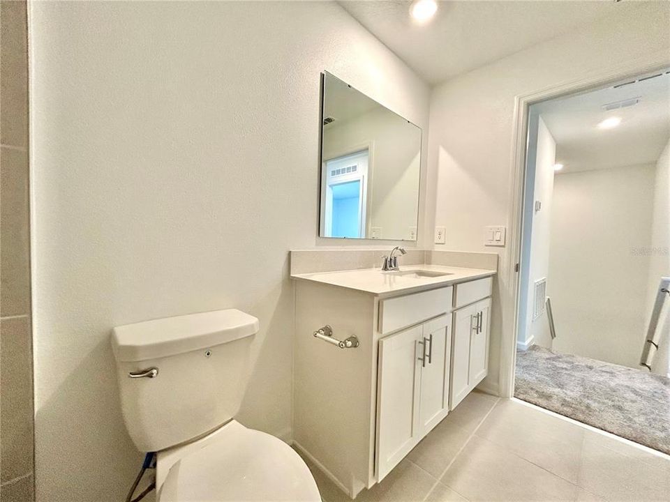 В аренду: $2,300 (3 спален, 2 ванн, 1615 Квадратных фут)