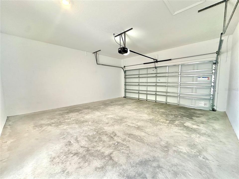 В аренду: $2,300 (3 спален, 2 ванн, 1615 Квадратных фут)