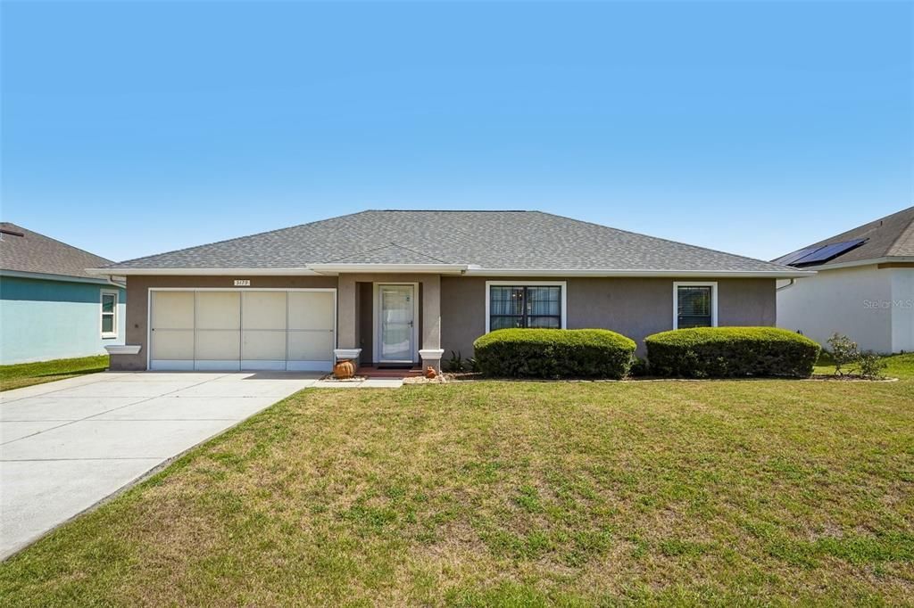 For Sale: $265,000 (3 beds, 2 baths, 1565 Square Feet)