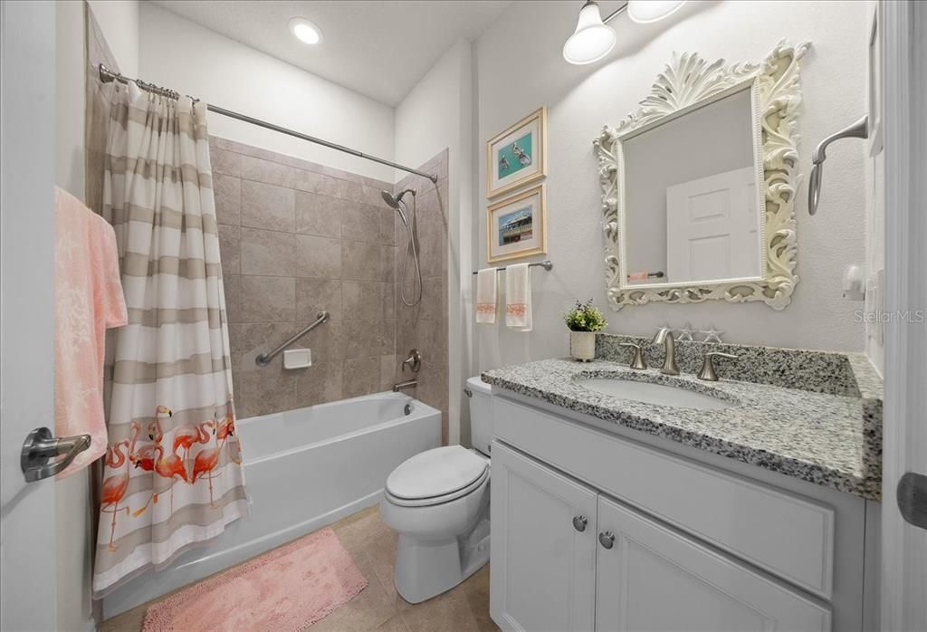 For Sale: $310,000 (2 beds, 2 baths, 1300 Square Feet)