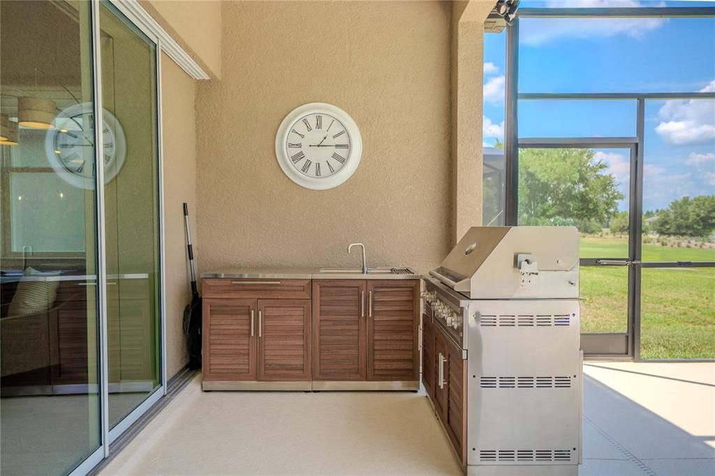 En Venta: $748,847 (3 camas, 3 baños, 2955 Pies cuadrados)