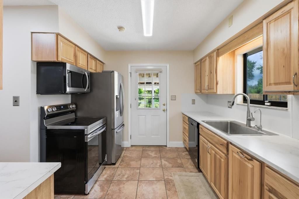 En Venta: $344,450 (2 camas, 2 baños, 1296 Pies cuadrados)