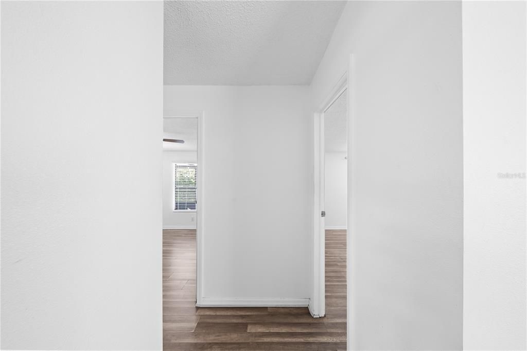 For Sale: $199,100 (3 beds, 2 baths, 1403 Square Feet)