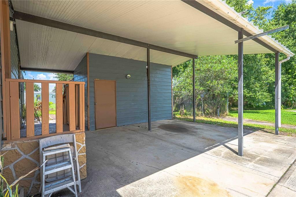 For Sale: $199,100 (3 beds, 2 baths, 1403 Square Feet)