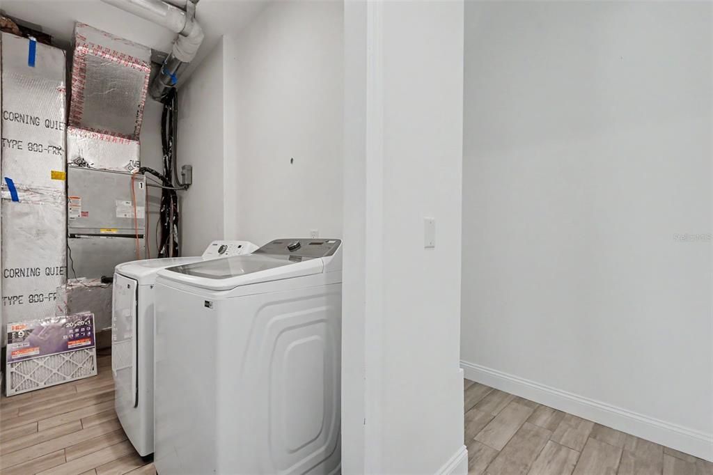 В аренду: $4,750 (4 спален, 4 ванн, 2592 Квадратных фут)