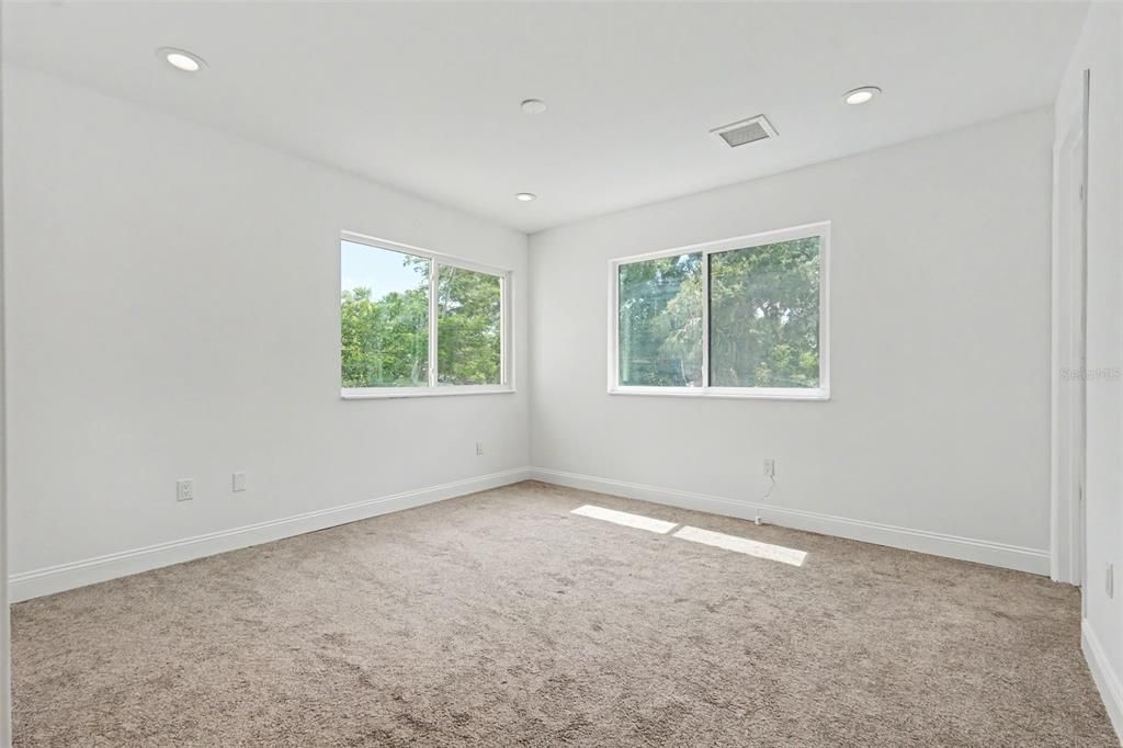 В аренду: $4,750 (4 спален, 4 ванн, 2592 Квадратных фут)