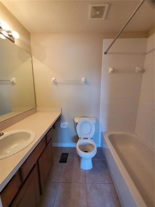 For Rent: $2,100 (2 beds, 2 baths, 1110 Square Feet)
