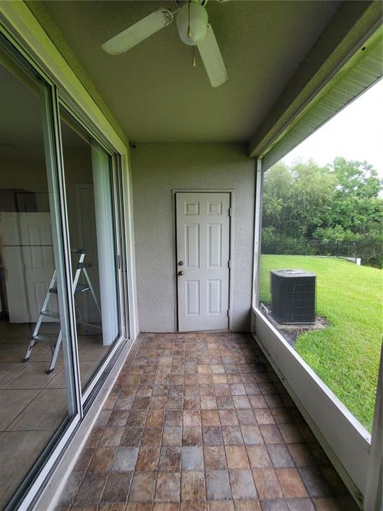 For Rent: $2,100 (2 beds, 2 baths, 1110 Square Feet)