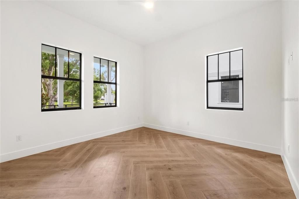 For Rent: $4,300 (4 beds, 3 baths, 2900 Square Feet)