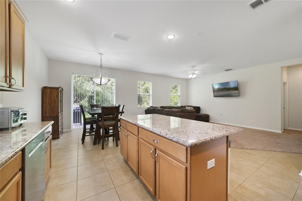 For Sale: $369,900 (4 beds, 2 baths, 1859 Square Feet)