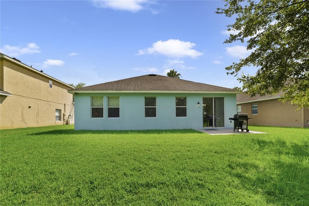 For Sale: $369,900 (4 beds, 2 baths, 1859 Square Feet)
