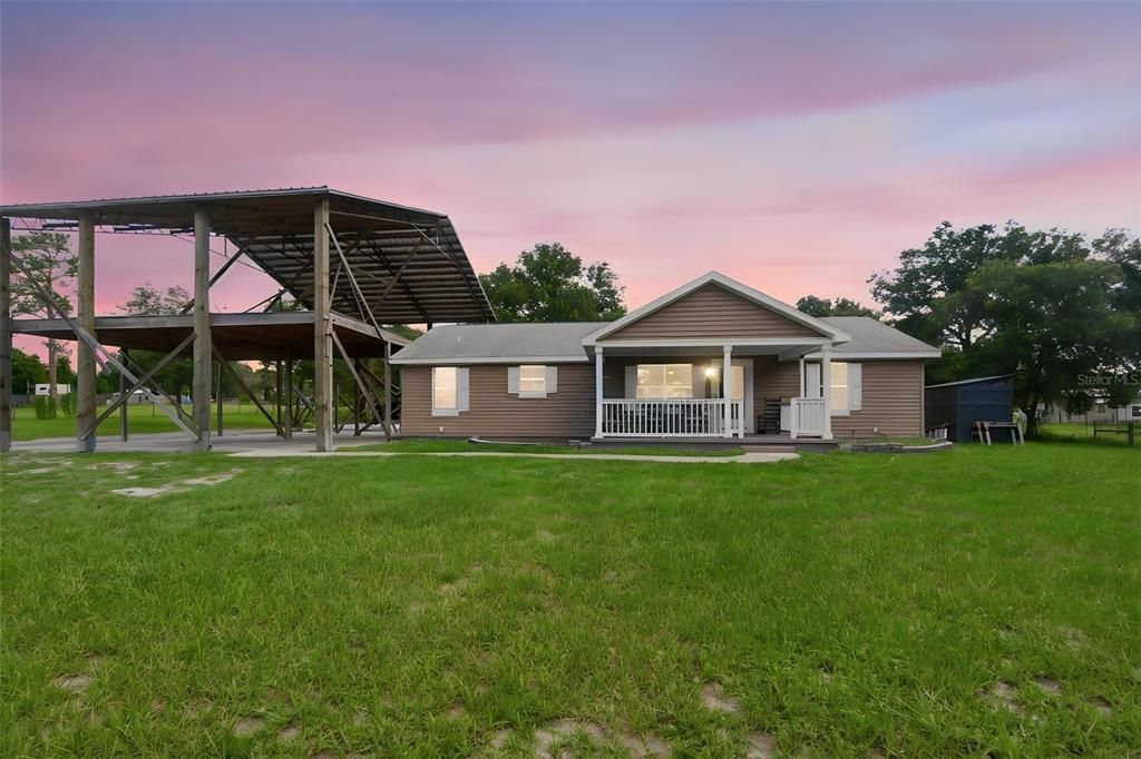 En Venta: $525,000 (3 camas, 2 baños, 1624 Pies cuadrados)