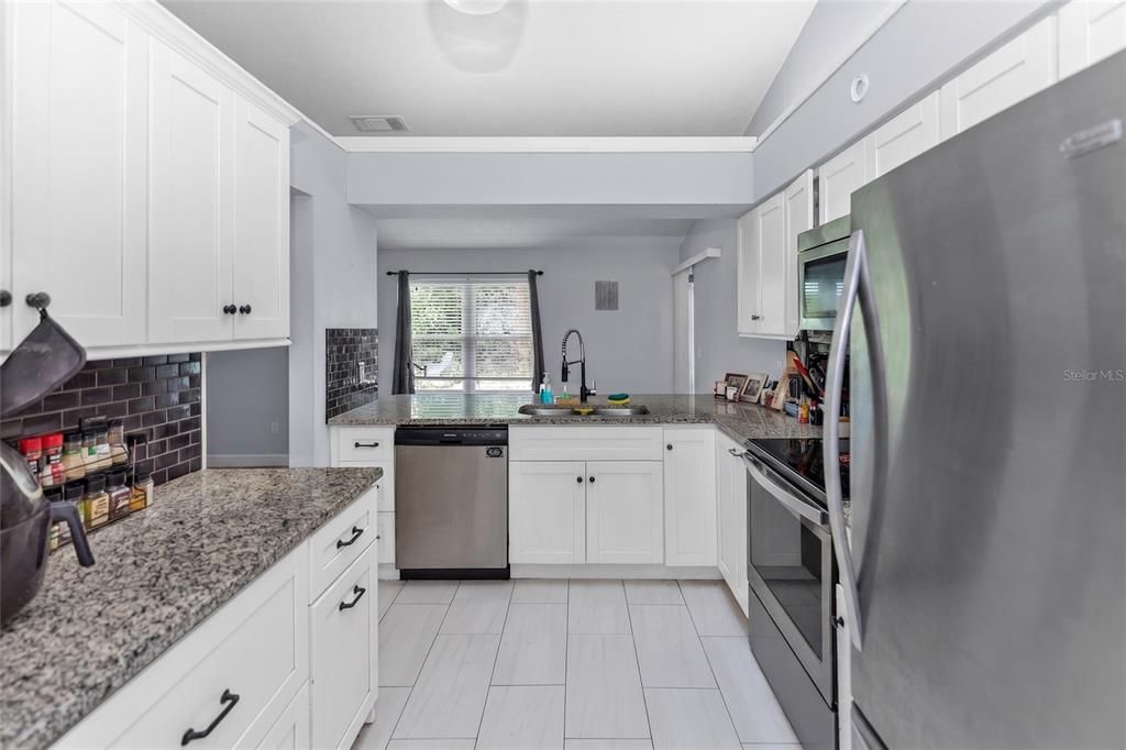 En Venta: $369,900 (3 camas, 2 baños, 1739 Pies cuadrados)