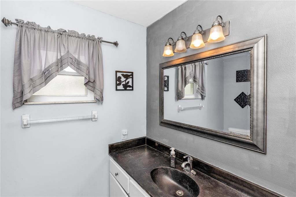 En Venta: $369,900 (3 camas, 2 baños, 1739 Pies cuadrados)