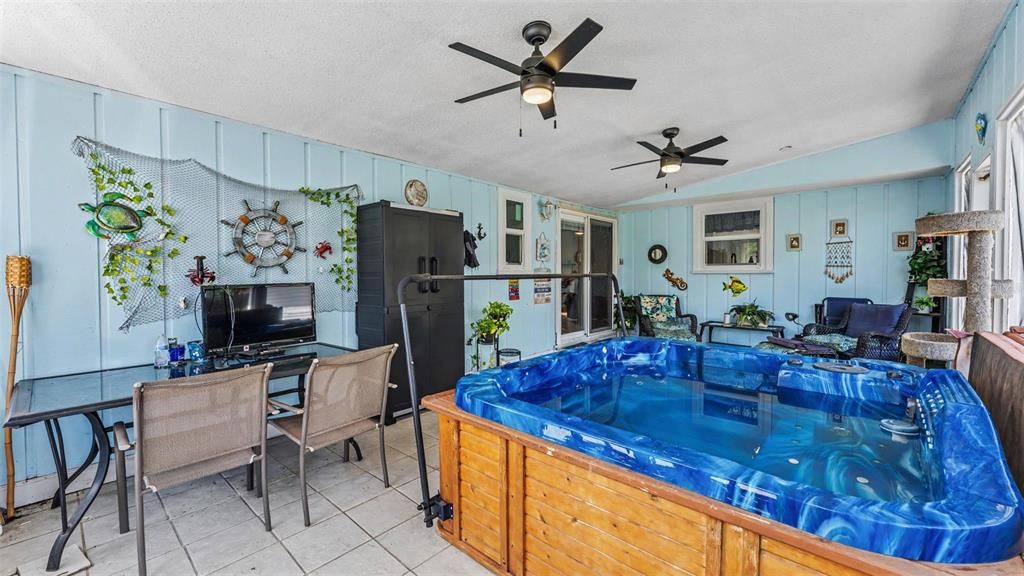 For Sale: $469,000 (4 beds, 2 baths, 3103 Square Feet)