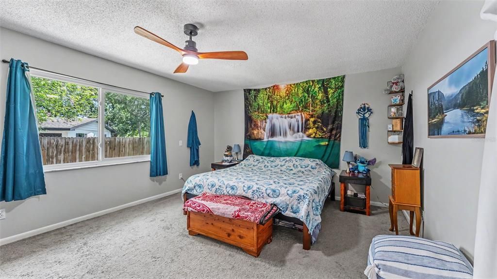 For Sale: $469,000 (4 beds, 2 baths, 3103 Square Feet)