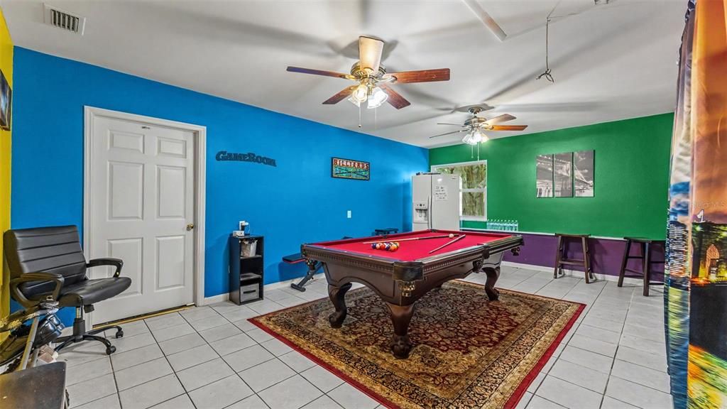 For Sale: $469,000 (4 beds, 2 baths, 3103 Square Feet)