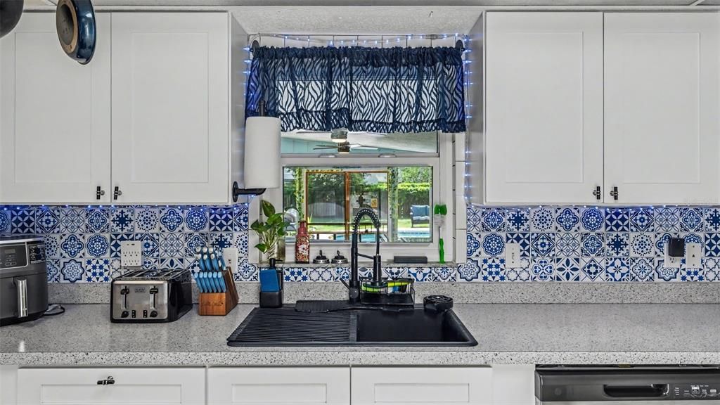 For Sale: $469,000 (4 beds, 2 baths, 3103 Square Feet)