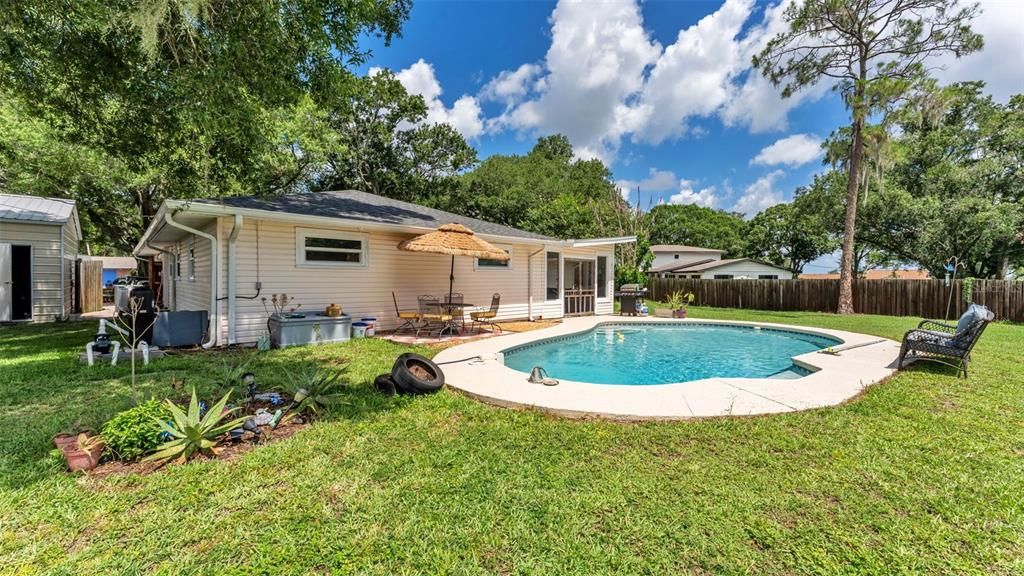 For Sale: $469,000 (4 beds, 2 baths, 3103 Square Feet)