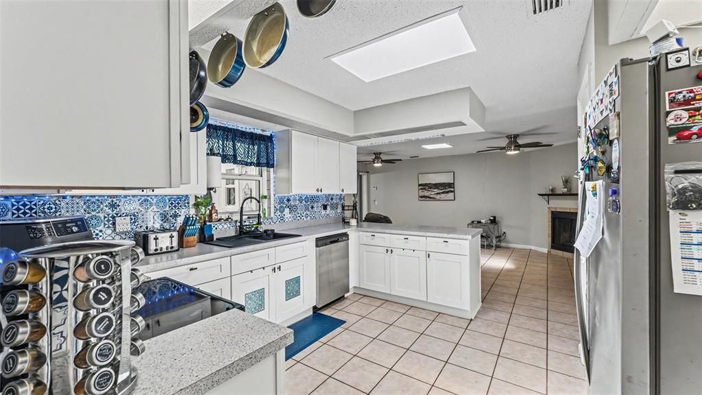 For Sale: $469,000 (4 beds, 2 baths, 3103 Square Feet)