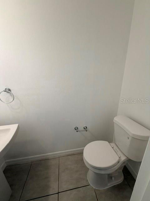 Active With Contract: $202,000 (2 beds, 2 baths, 1275 Square Feet)