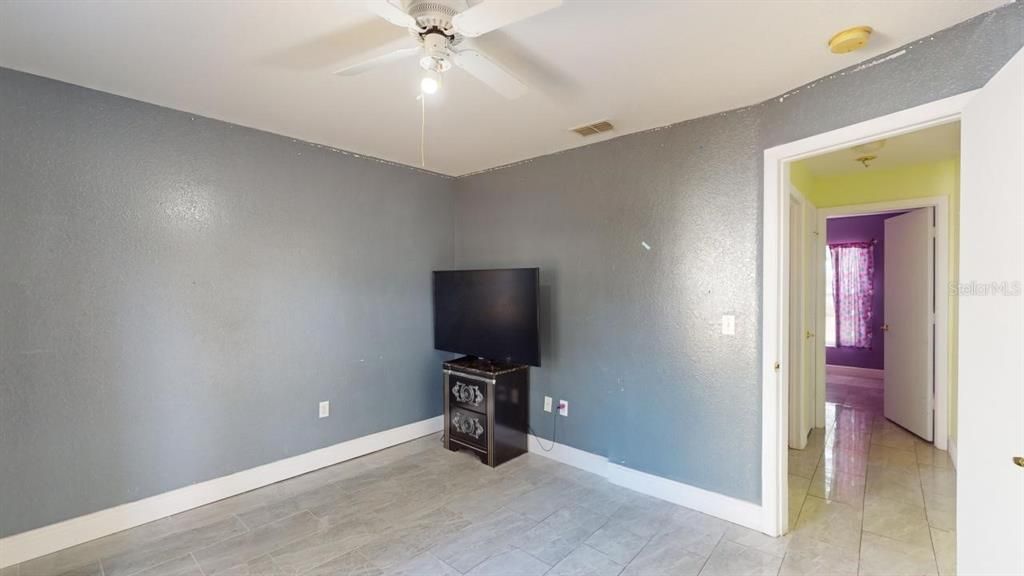 En Venta: $304,999 (3 camas, 2 baños, 1434 Pies cuadrados)