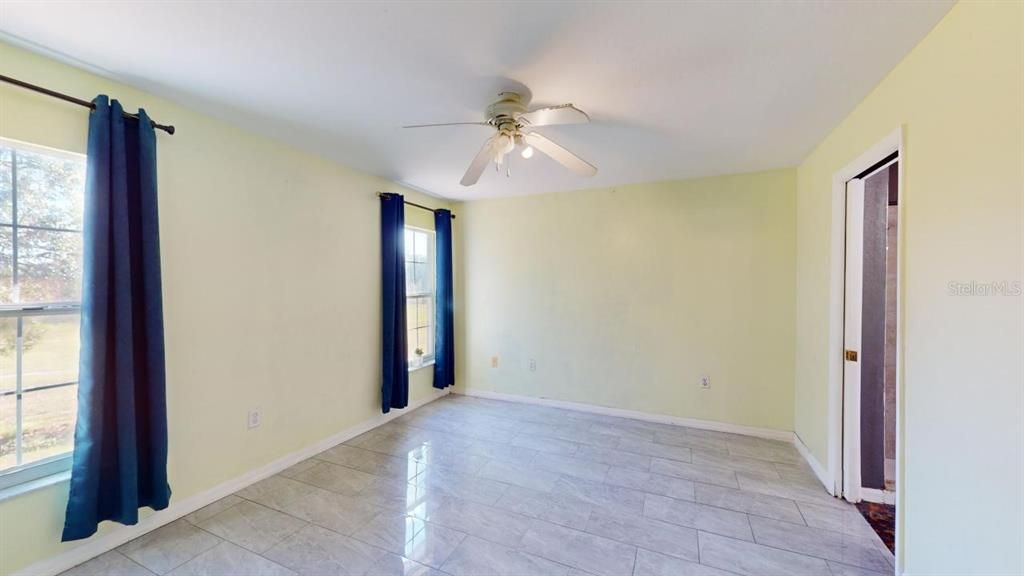 En Venta: $304,999 (3 camas, 2 baños, 1434 Pies cuadrados)