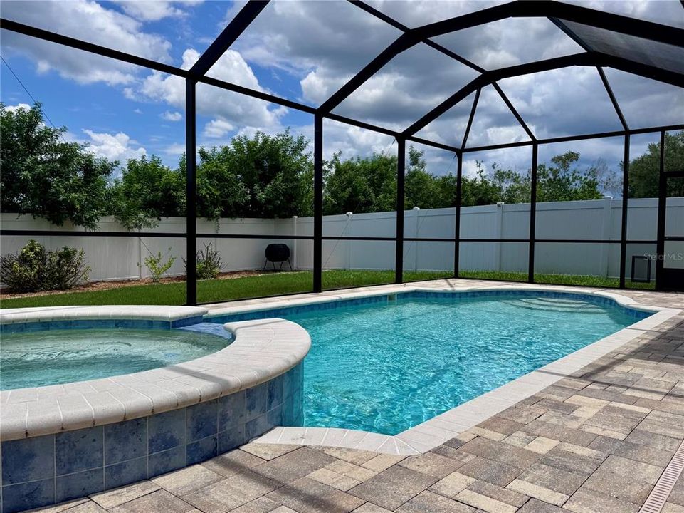For Rent: $3,550 (4 beds, 2 baths, 2384 Square Feet)