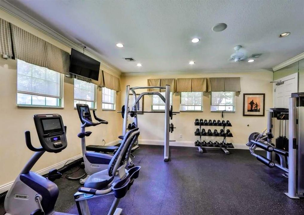 For Rent: $3,550 (4 beds, 2 baths, 2384 Square Feet)