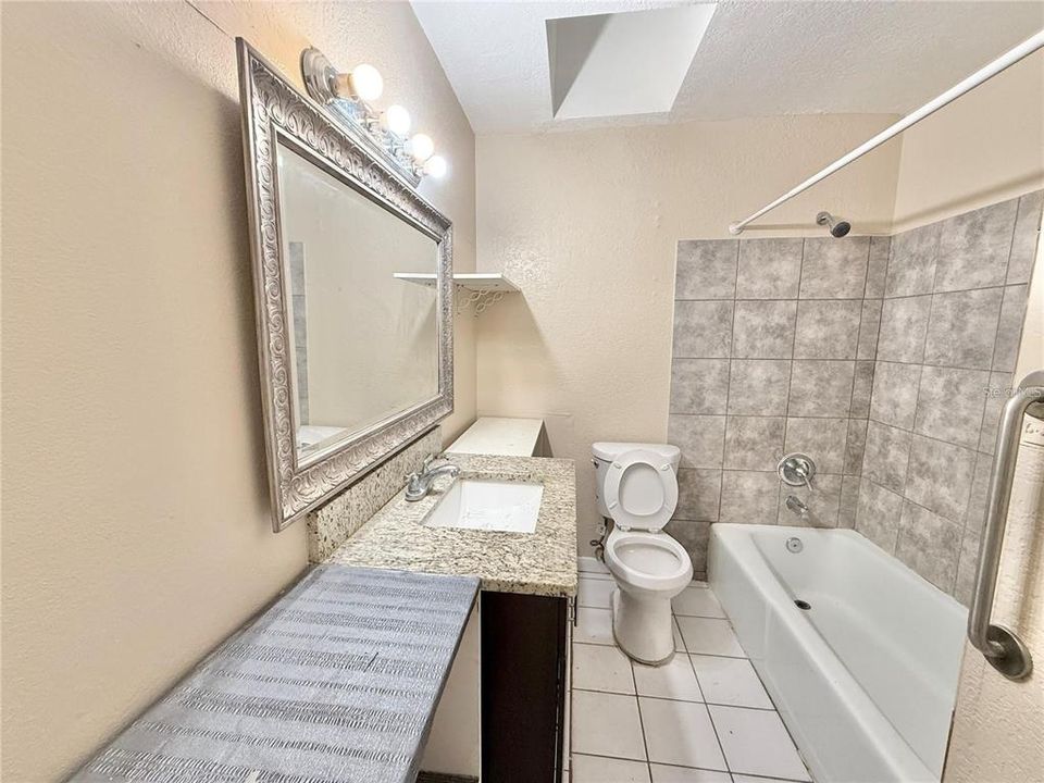 В аренду: $2,600 (4 спален, 2 ванн, 1532 Квадратных фут)