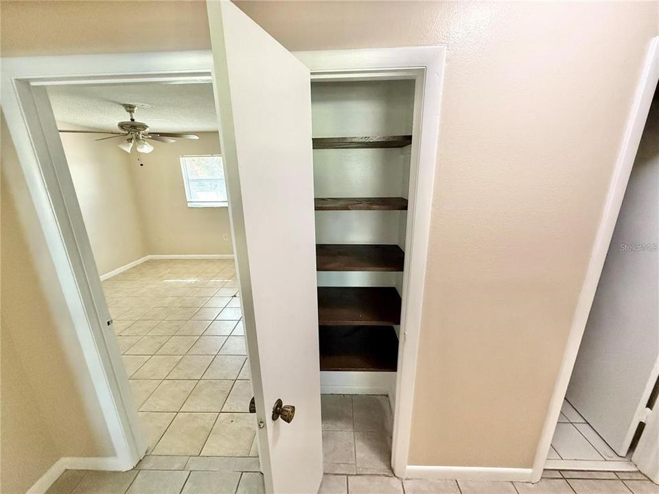 В аренду: $2,600 (4 спален, 2 ванн, 1532 Квадратных фут)