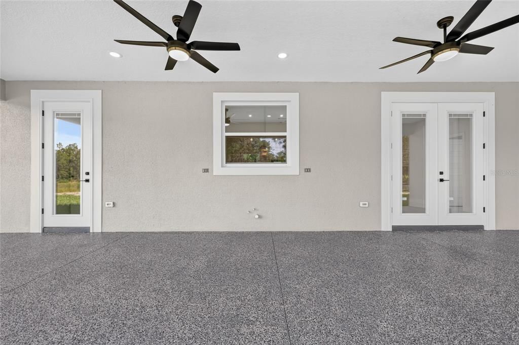 En Venta: $499,900 (4 camas, 3 baños, 2053 Pies cuadrados)