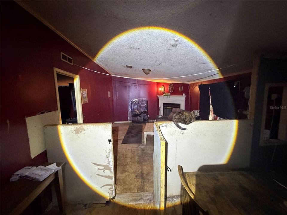 En Venta: $120,000 (4 camas, 2 baños, 2079 Pies cuadrados)